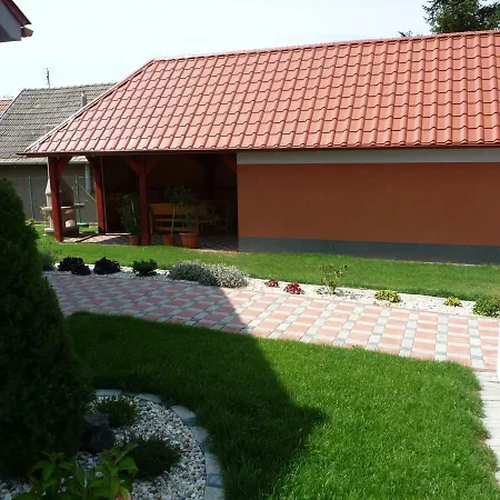 Studia Anton, Podhajska Alloggio in famiglia Belek
