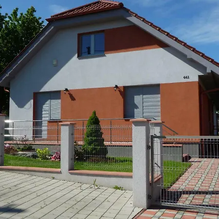 Studia Anton, Podhajska Alloggio in famiglia